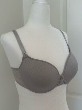 NWT Passionata Chantelle Everyday Smooth Cup T-Shirt Bra in Gray 32C